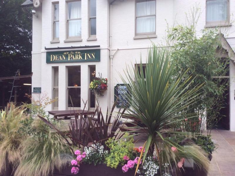 The Pavilion Arms Bournemouth Exteriör bild